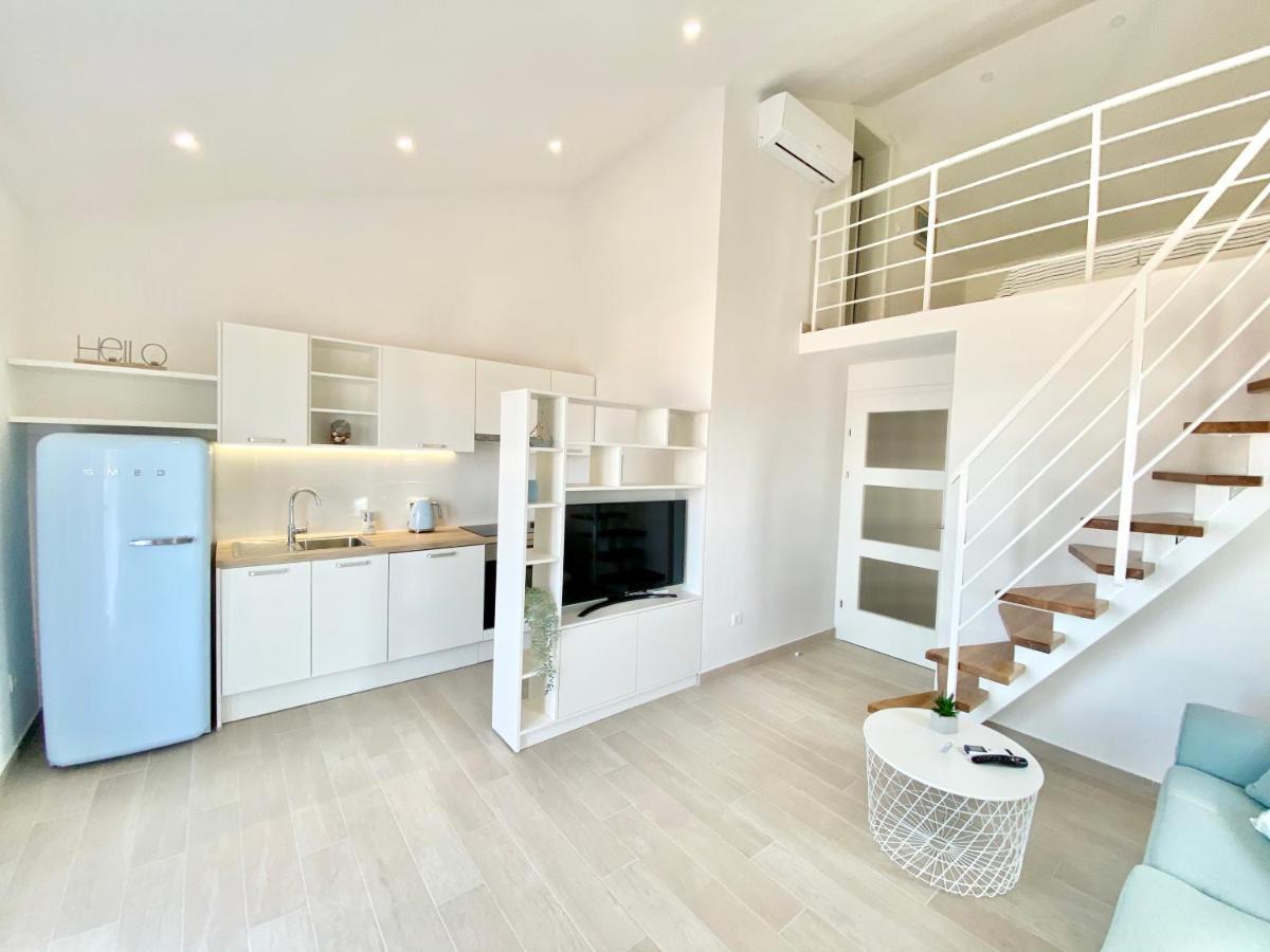 Apartmani Ksenija Tucepi Bagian luar foto