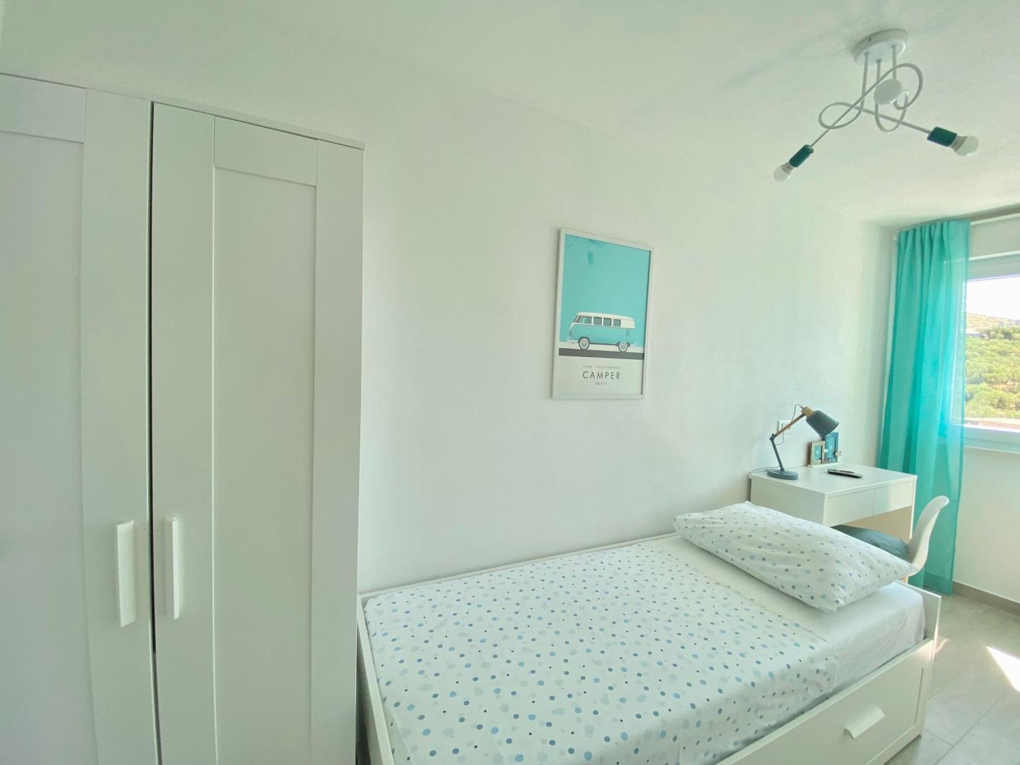 Apartmani Ksenija Tucepi Bagian luar foto